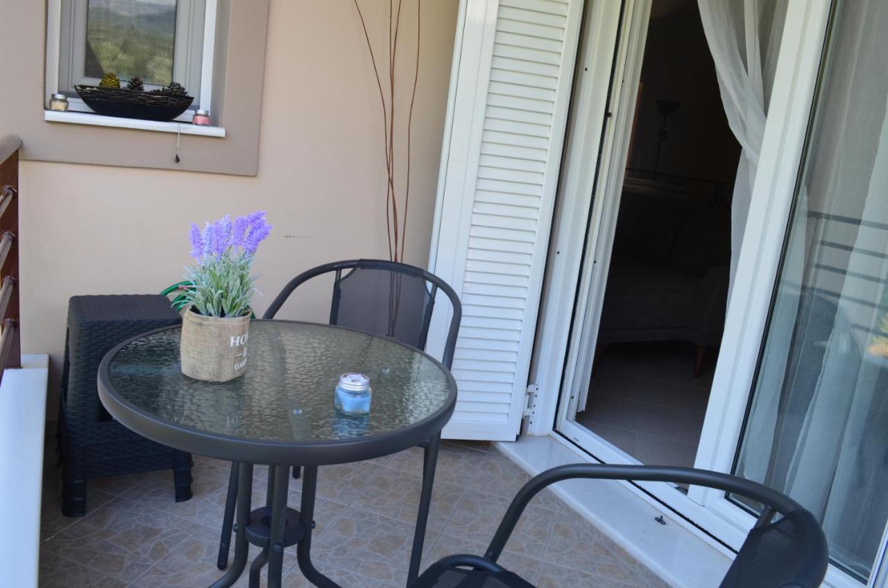 Holiday Lefkas Moonlight Luxury Appartments Nikiana Exterior photo